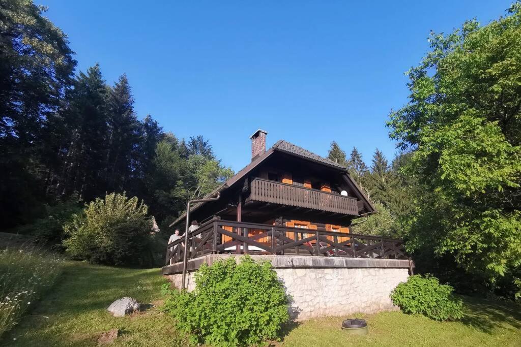 Cottage In The Woods - Lake Bohinj ภายนอก รูปภาพ