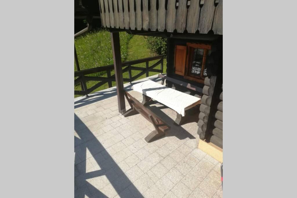 Cottage In The Woods - Lake Bohinj ภายนอก รูปภาพ